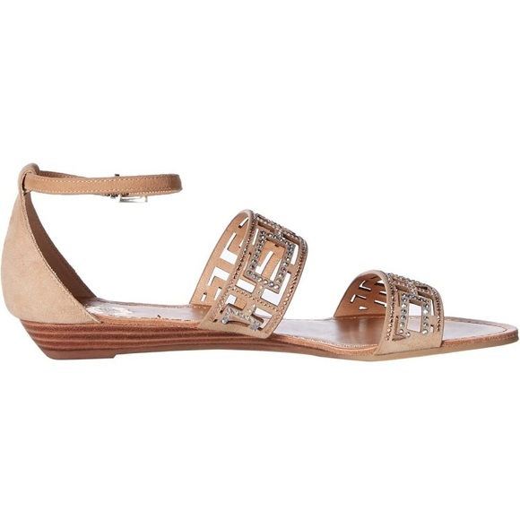 NEW Yellow Box Women's P-Violet Rhinestone Sandal in Color Natural Size 9 - Picture 8 of 11